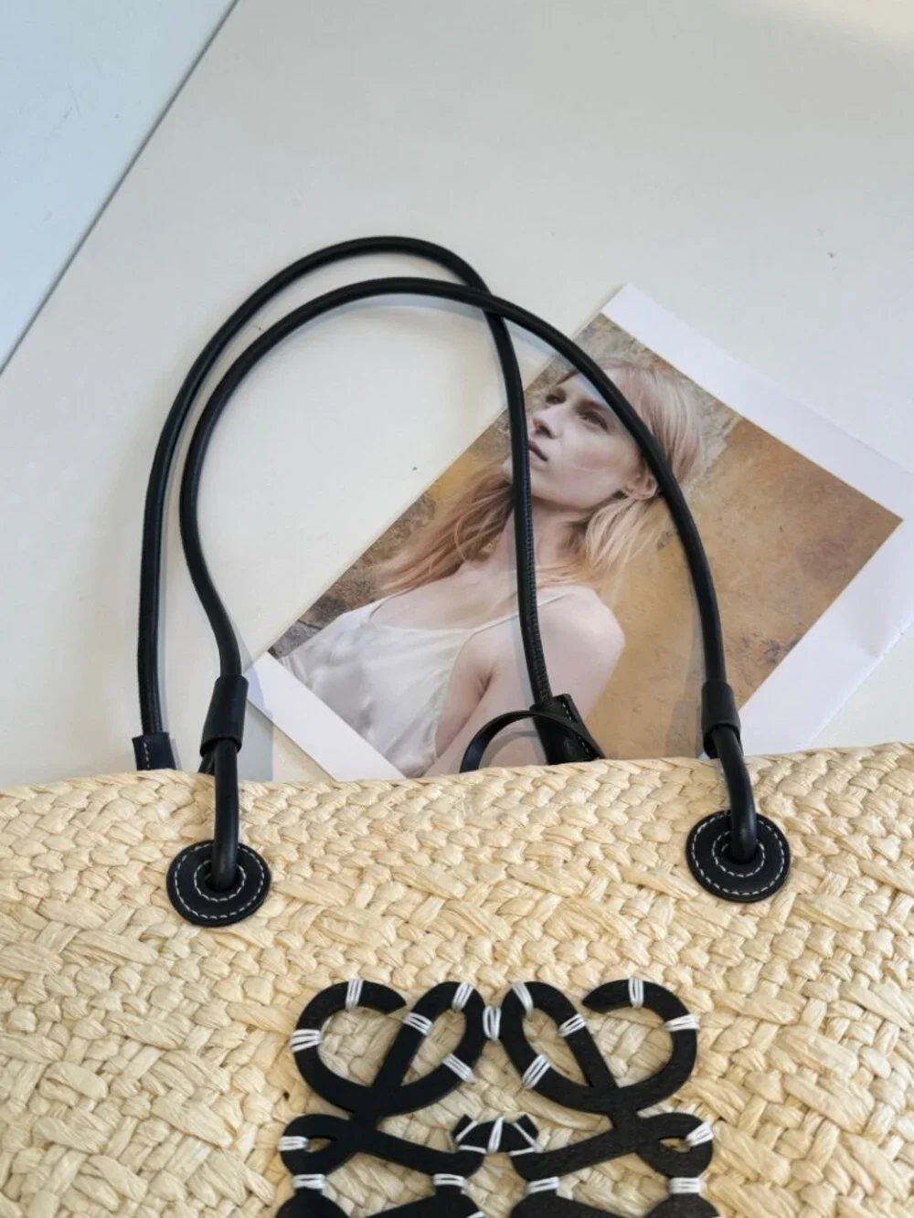 🍀LOEWE🍀 50x25x28cm straw bag